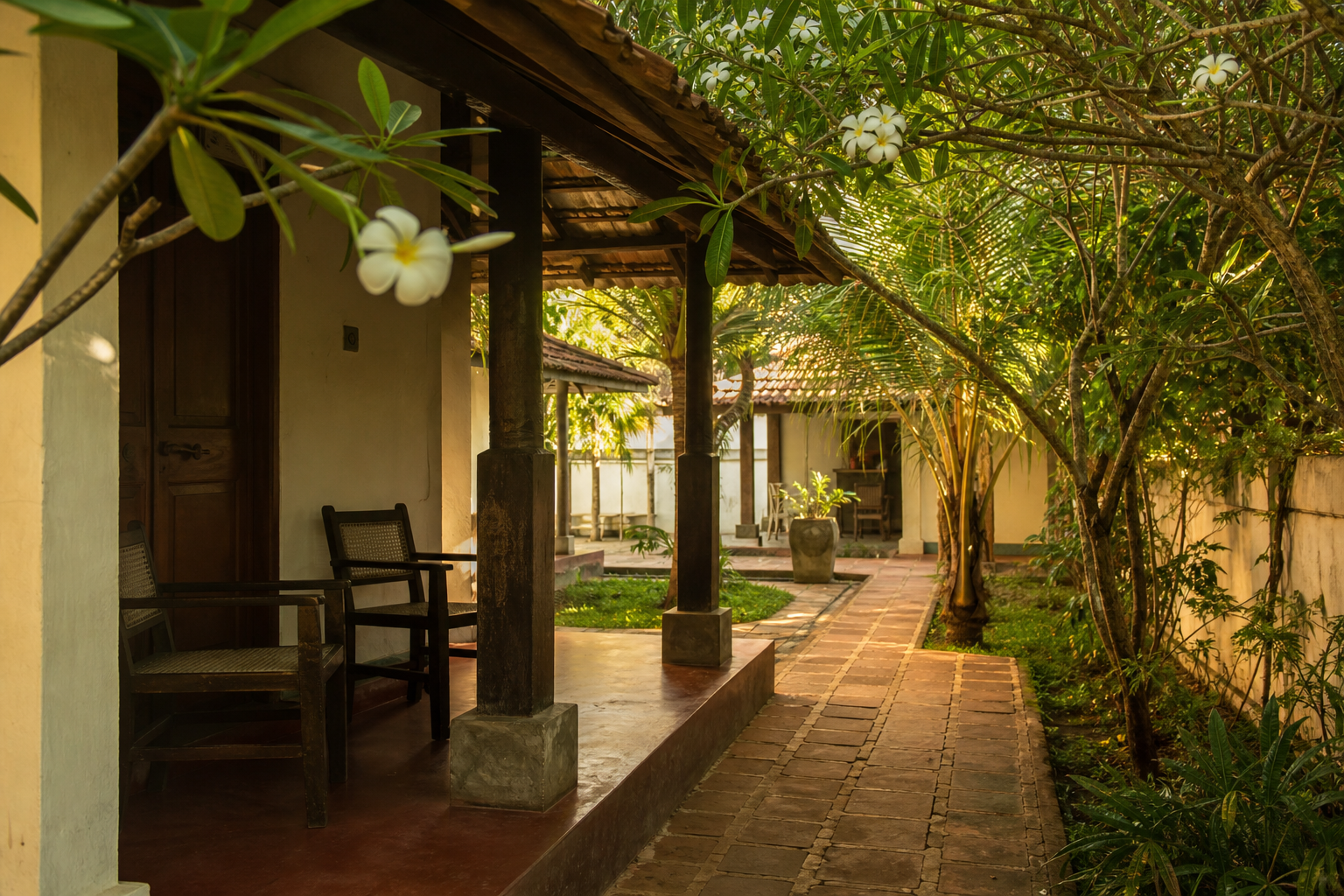 Sample photo: the garden courtyard